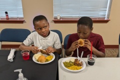 Mentees_at_Dinner